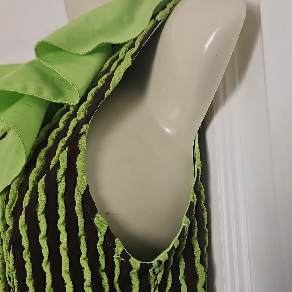 Samuel Dong Women's Green Ruffled Sleevless Top Medium - Picture 6 of 16